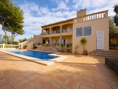 Villa con vistas al mar en Santa Ponsa