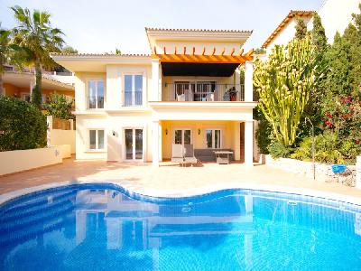 Hermosa Villa con vista al mar en Bendinat