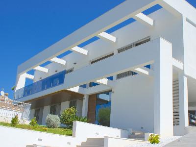 Villa de diseño moderno en zona residencial preferida